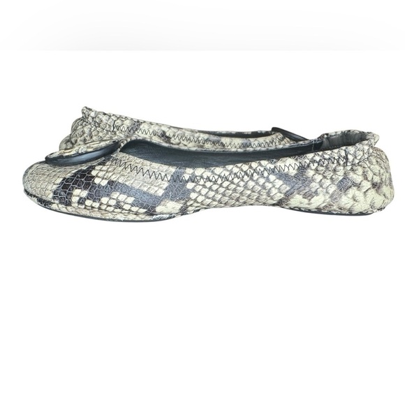Tory Burch Minnie Flat Size 6.5 Snakeprint - Picture 9 of 11